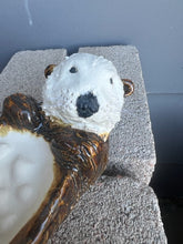 Load image into Gallery viewer, Otter Soap Dish
