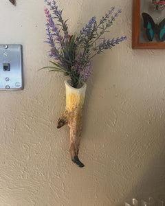 Medium Horn Vase