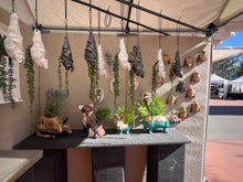 Load image into Gallery viewer, Bat
