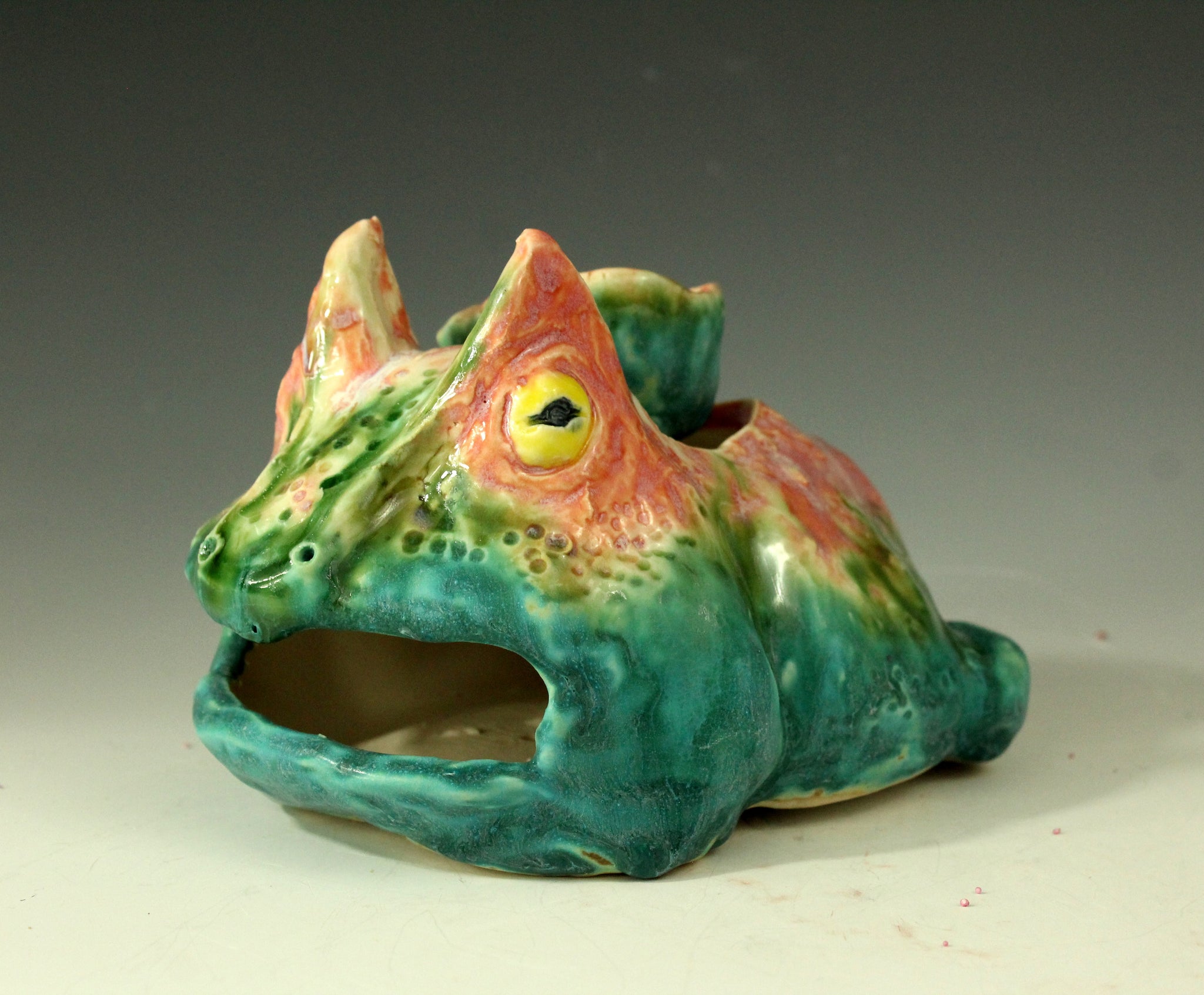 Frog wax shop warmer